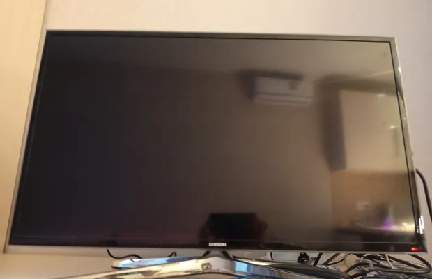 Телевизор самсунг