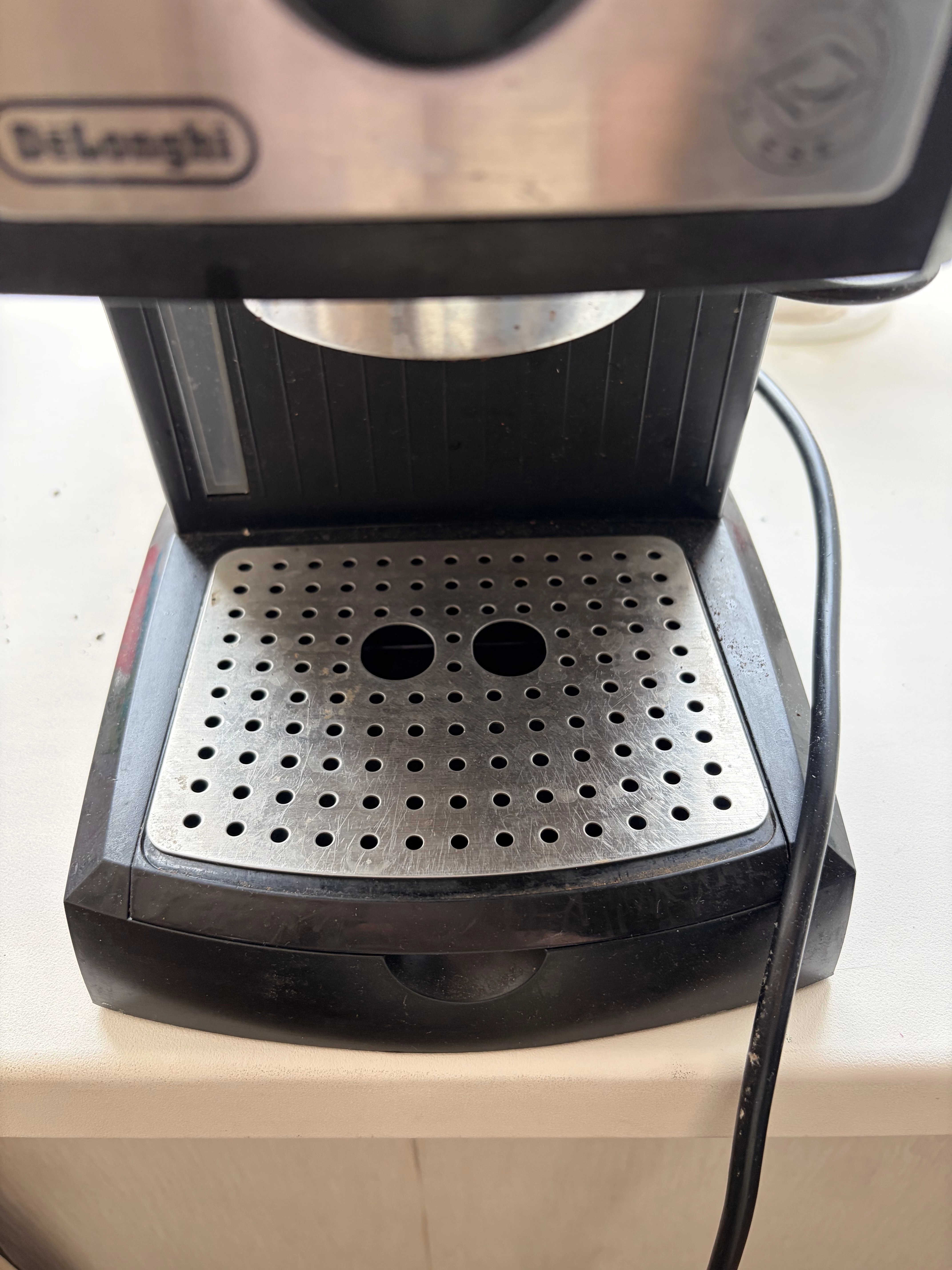 Кофемашина рожковая delonghi
