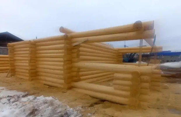Баня 6х6 пятистенок с террасой 3 м