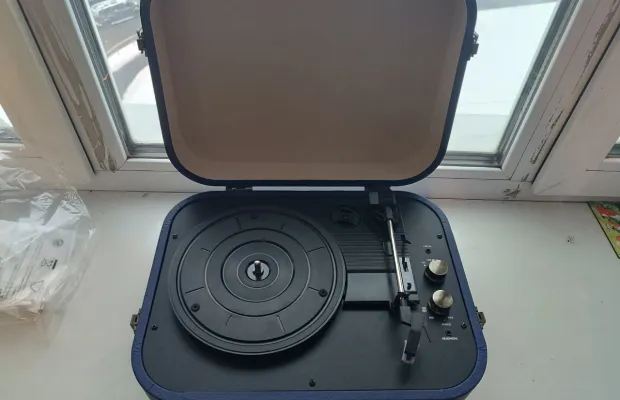 Виниловый проигрыватель ritmix LP-190B