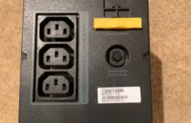 ИПБ APC Back-UPS RS 500VA