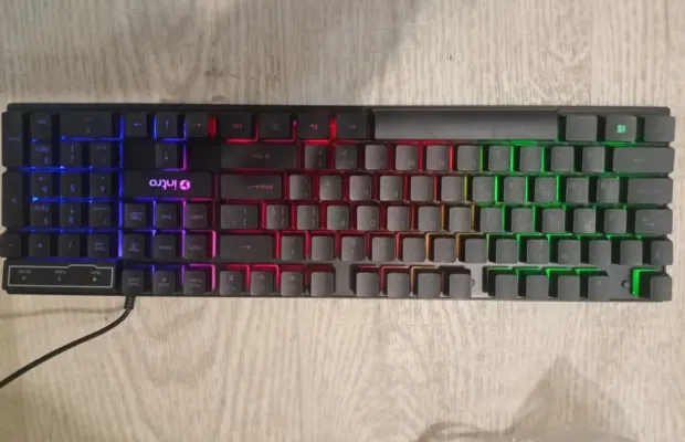 Клавиатура с подсветкой