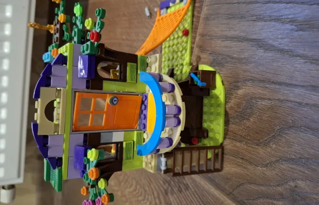 LEGO friends Домик на дереве