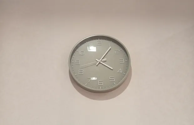 Часы настенные