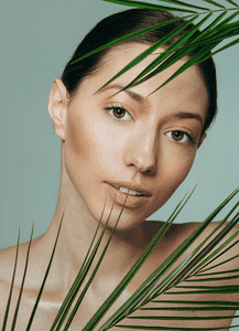 Eyebrow microblading is the art of creating fuller thicker eyebrows through the use if a manual tattooing technique