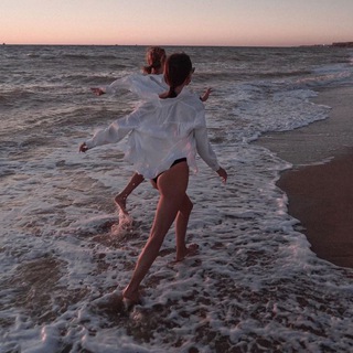 Логотип Телеграм канала Циᴛᴀᴛᴋи🐍🖤. Бесплатная аналитика Telegram каналов