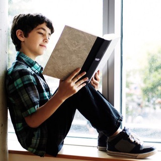 Логотип Телеграм канала readkids_books. Бесплатная аналитика Telegram каналов