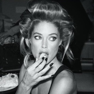 Логотип Телеграм канала +iMCMxd4-OwkzODIy. Бесплатная аналитика Telegram каналов