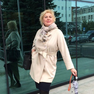 Логотип Телеграм канала Bezdelka - Безопасные сделки с недвижимостью, канал юриста Олеси БухтояровойR. Бесплатная аналитика Telegram каналов