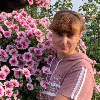 Логотип Телеграм канала petunii_vmeste. Бесплатная аналитика Telegram каналов