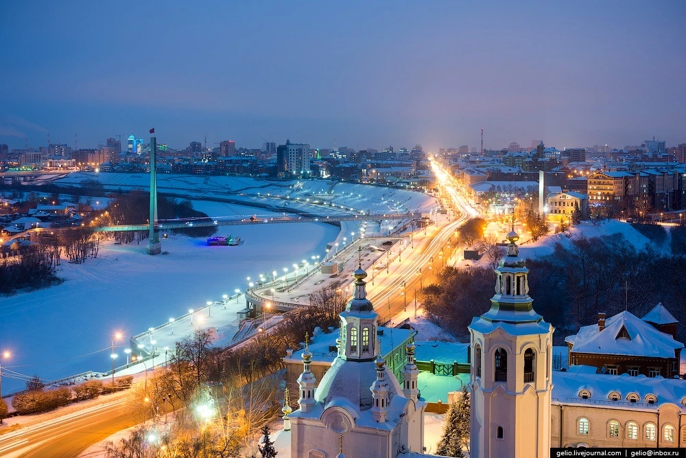 Telegram Channel logo overheartyumen. Free Telegram Channel Analytics