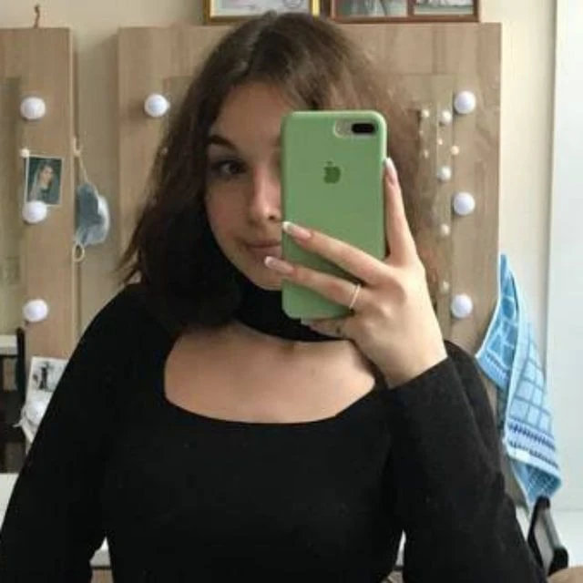 Логотип Телеграм канала feyk_foto. Бесплатная аналитика Telegram каналов