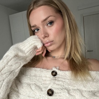 Telegram Channel logo esmixxx. Free Telegram Channel Analytics