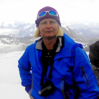 Telegram Channel logo elenatopsida. Free Telegram Channel Analytics