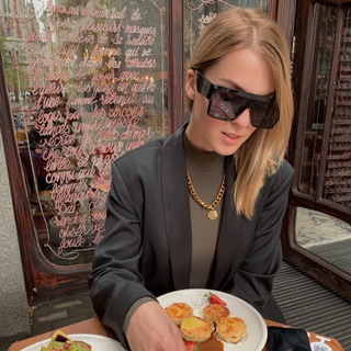 Логотип Телеграм канала Fashionistka. Бесплатная аналитика Telegram каналов