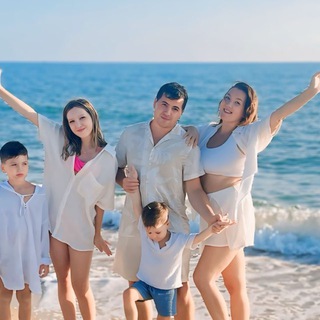 Логотип Телеграм канала oksanamama_anapa. Бесплатная аналитика Telegram каналов