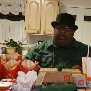 Логотип Телеграм канала pocket_rg. Бесплатная аналитика Telegram каналов