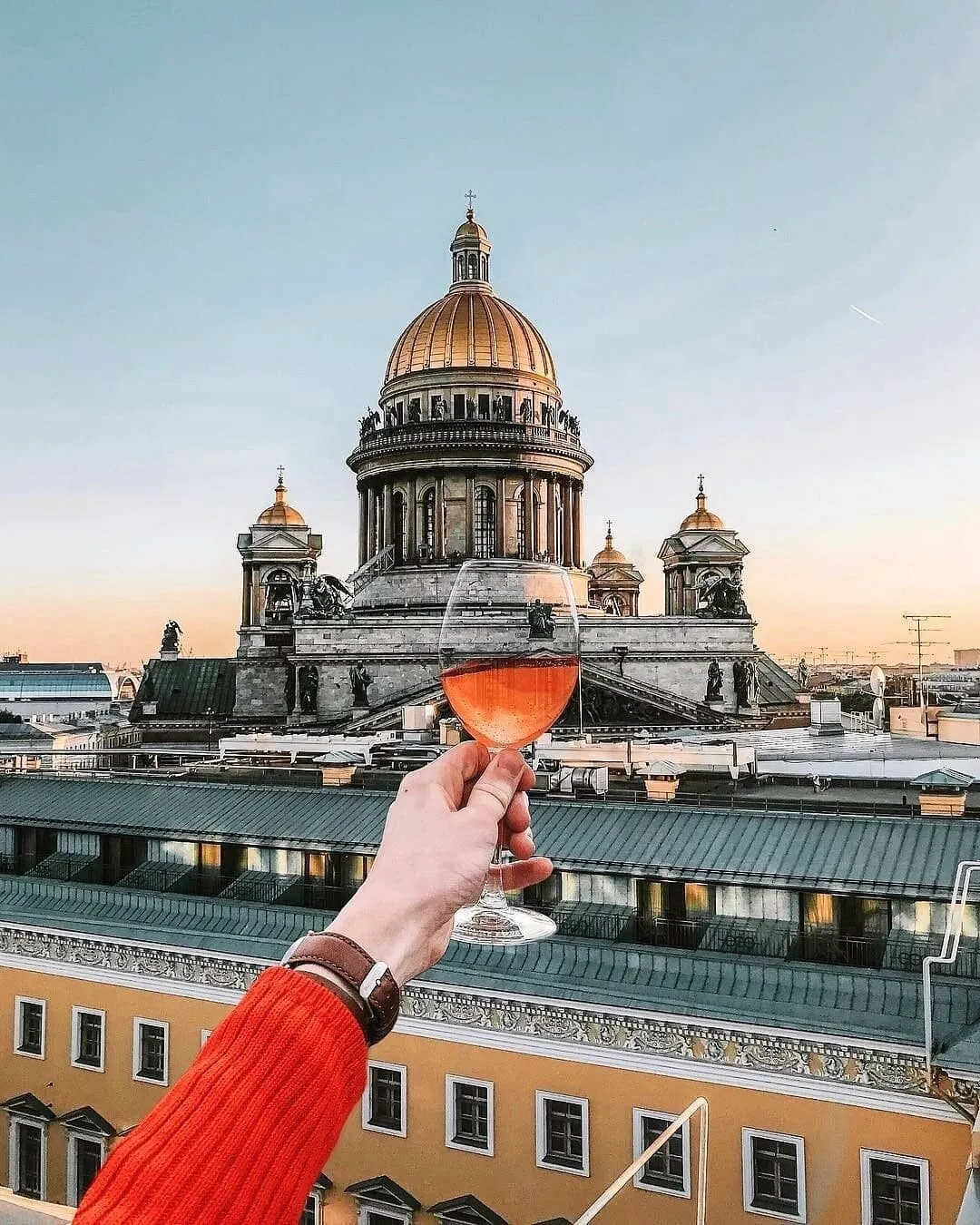 Логотип Телеграм канала kino_marvel_dc. Бесплатная аналитика Telegram каналов