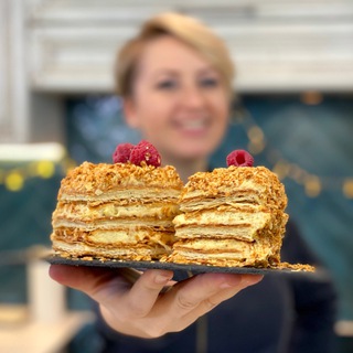 Логотип Телеграм канала Pastry is magic. Бесплатная аналитика Telegram каналов