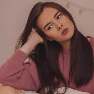 Логотип Телеграм канала julvolchkova. Бесплатная аналитика Telegram каналов