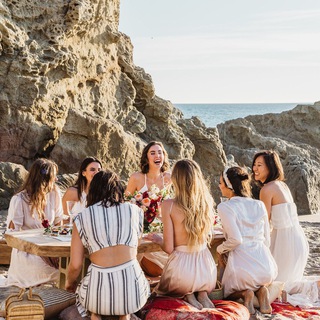 Логотип Телеграм канала devishnikportugal. Бесплатная аналитика Telegram каналов