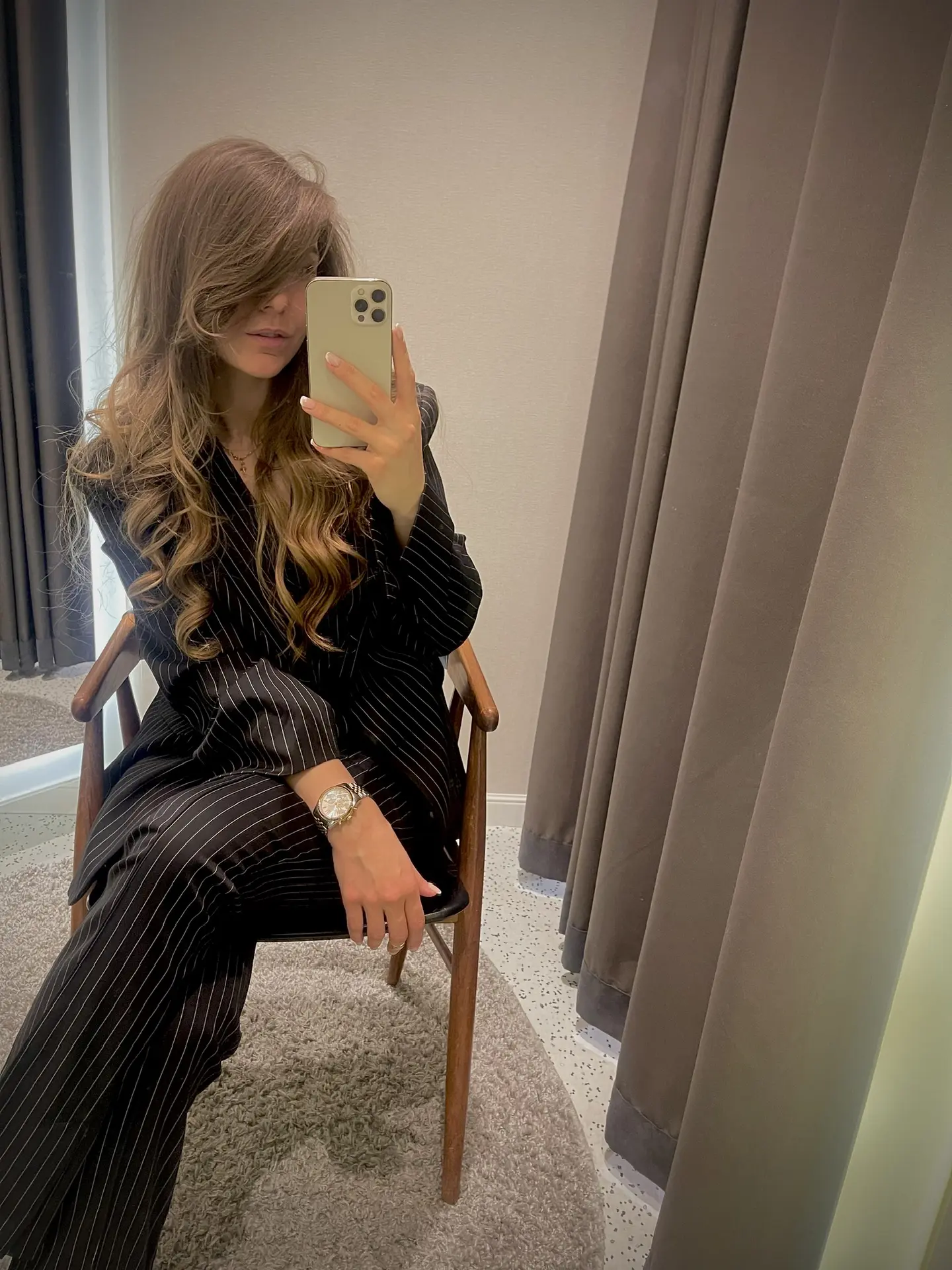 Telegram Channel logo novyj_luk. Free Telegram Channel Analytics