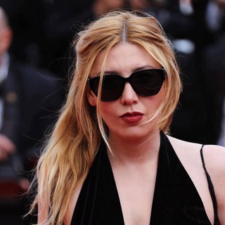 Логотип Телеграм канала Лена Ясенкова. Бесплатная аналитика Telegram каналов