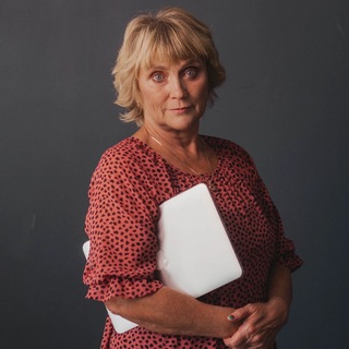 Логотип Телеграм канала uchitelvera. Бесплатная аналитика Telegram каналов