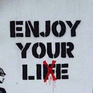 Логотип Телеграм канала 🇺🇦політичнийтреш. Бесплатная аналитика Telegram каналов