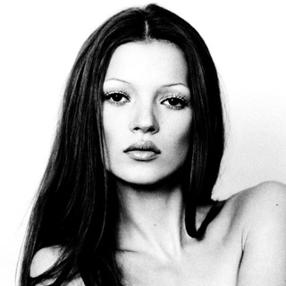 Логотип Телеграм канала cherry blossom. Бесплатная аналитика Telegram каналов