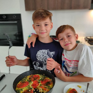 Логотип Телеграм канала pusheffs. Бесплатная аналитика Telegram каналов