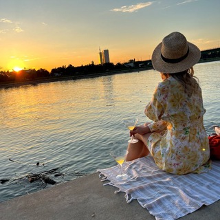 Логотип Телеграм канала witravel_po_belgradu. Бесплатная аналитика Telegram каналов