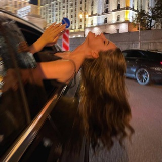 Логотип Телеграм канала 𝒜𝓂𝑜𝓇 𝐹𝒶𝓉𝒾…💜. Бесплатная аналитика Telegram каналов