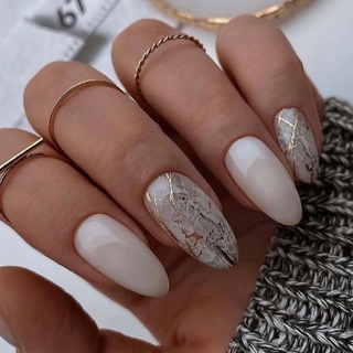 Логотип Телеграм канала Маникюр для заек 🐰. Бесплатная аналитика Telegram каналов