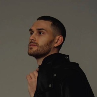 Логотип Телеграм канала menoutfitss. Бесплатная аналитика Telegram каналов