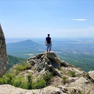 Логотип Телеграм канала grazdanin_mira_russia. Бесплатная аналитика Telegram каналов