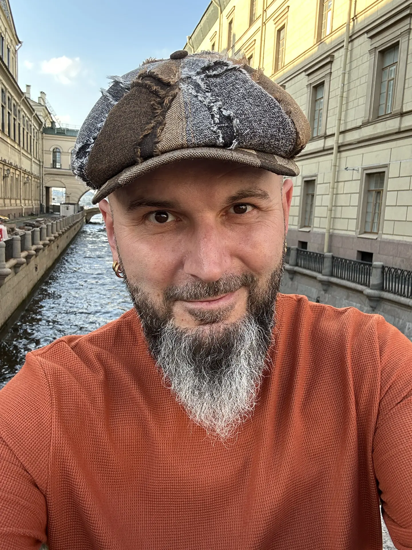 Логотип Телеграм канала lawyer_the_joker. Бесплатная аналитика Telegram каналов