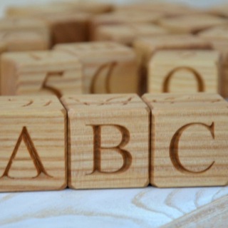 Логотип Телеграм канала I like English!. Бесплатная аналитика Telegram каналов