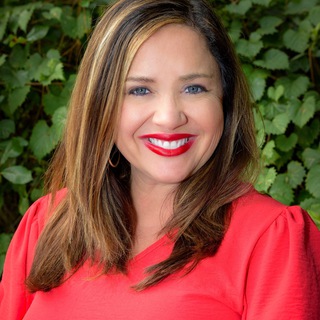 Telegram Channel logo Kandiss Taylor. Free Telegram Channel Analytics