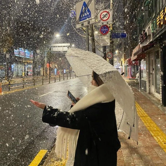 Логотип Телеграм канала koreanthing. Бесплатная аналитика Telegram каналов