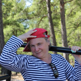 Логотип Телеграм канала larvolodina. Бесплатная аналитика Telegram каналов