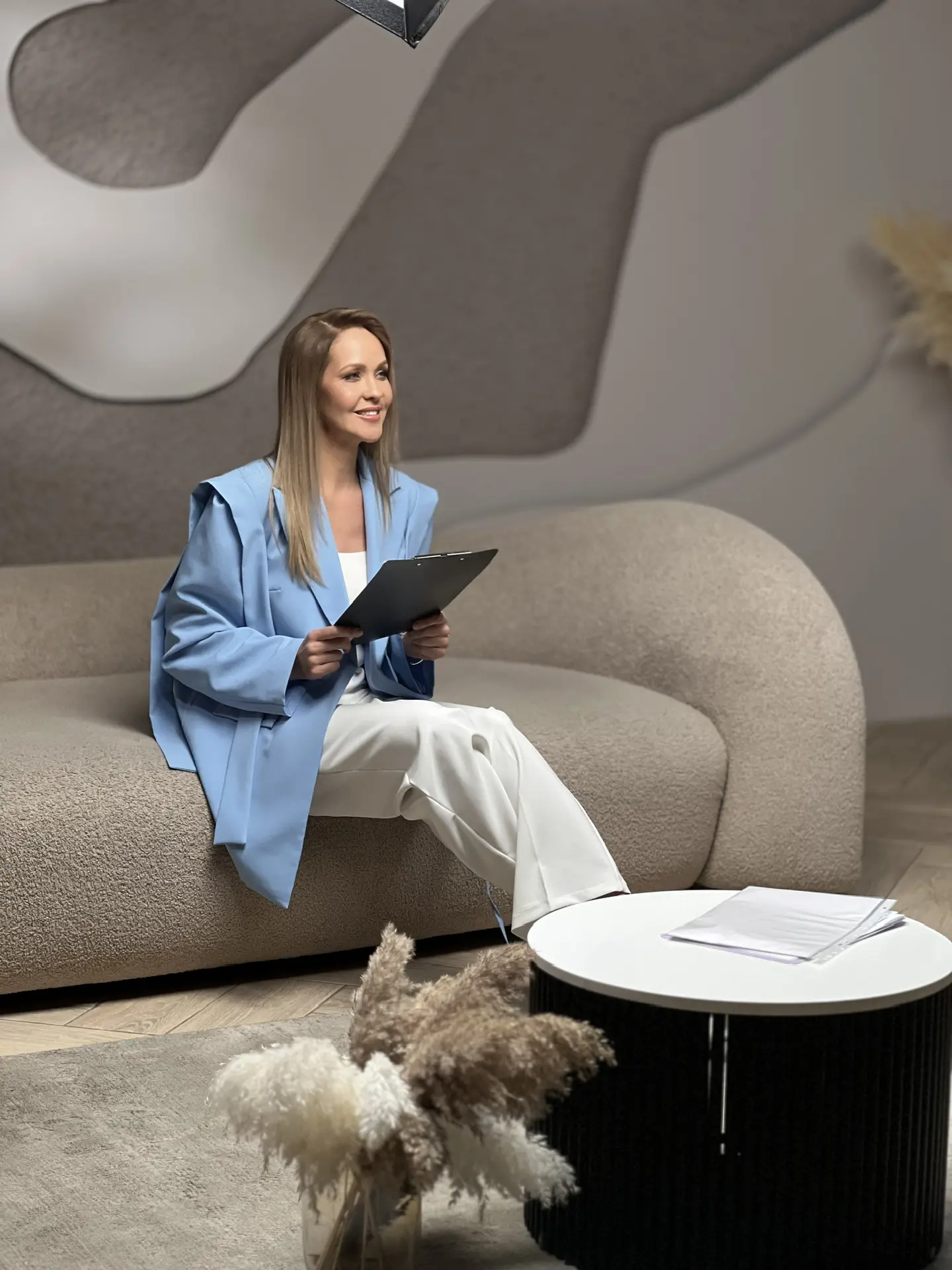 Логотип Телеграм канала mnogomama_msk. Бесплатная аналитика Telegram каналов