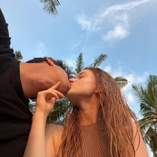 Логотип Телеграм канала •|𝚁𝚊𝚒𝚗𝚋𝚘𝚠|•. Бесплатная аналитика Telegram каналов