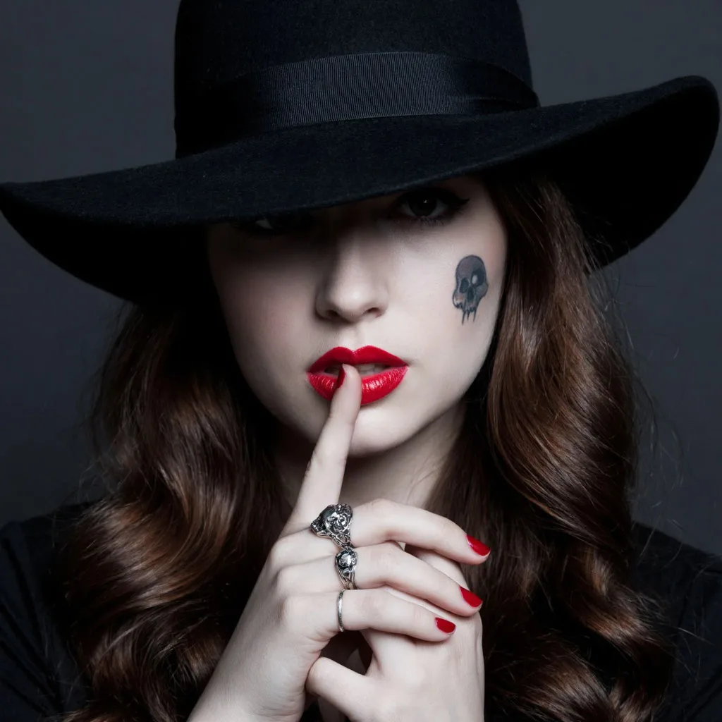 Telegram Channel logo pozdravleniya. Free Telegram Channel Analytics