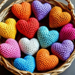 Логотип Телеграм канала vyazhemm. Бесплатная аналитика Telegram каналов