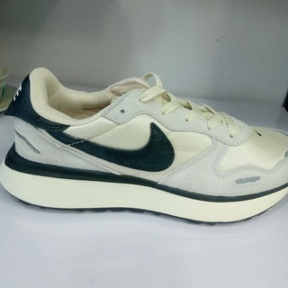 Telegram Channel logo YT shoes 👞👠🥾. Free Telegram Channel Analytics