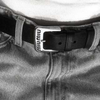 Логотип Телеграм канала +UE-q1L5MQ2VhMWYy. Бесплатная аналитика Telegram каналов