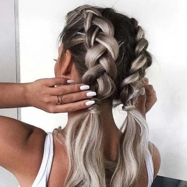 Логотип Телеграм канала pricheski_strizhkie_vk. Бесплатная аналитика Telegram каналов