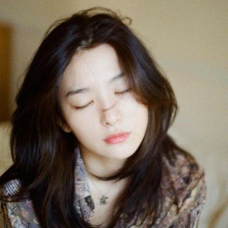 Telegram Channel logo whitenay erifaa. Free Telegram Channel Analytics