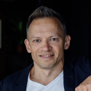 Логотип Телеграм канала . Бесплатная аналитика Telegram каналов